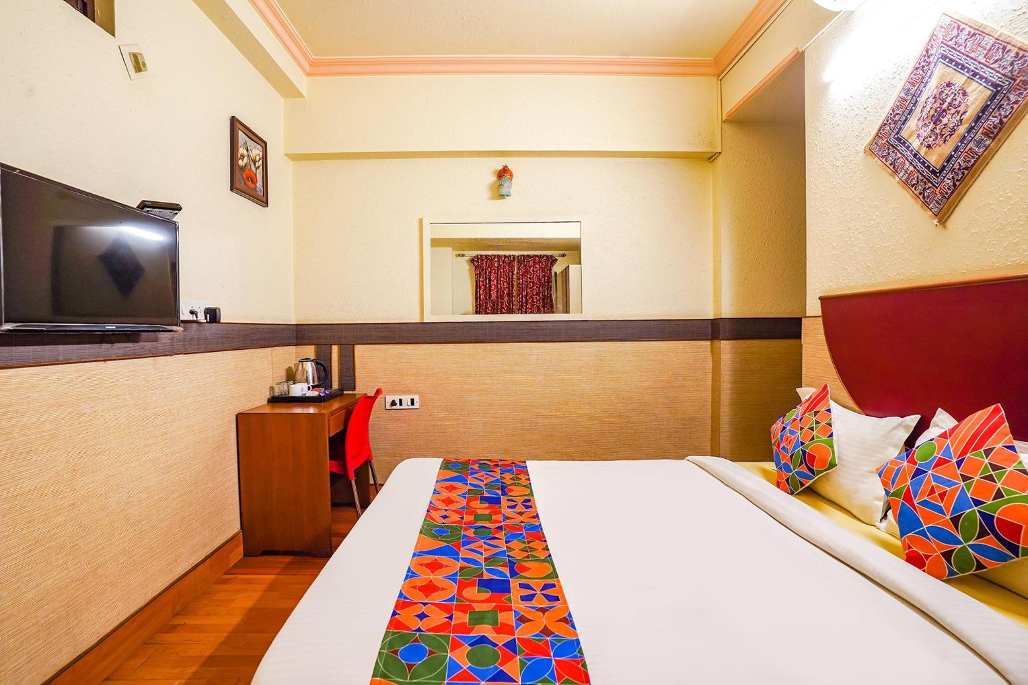 Hotel Lalbagh Gardenia Бангалор Экстерьер фото