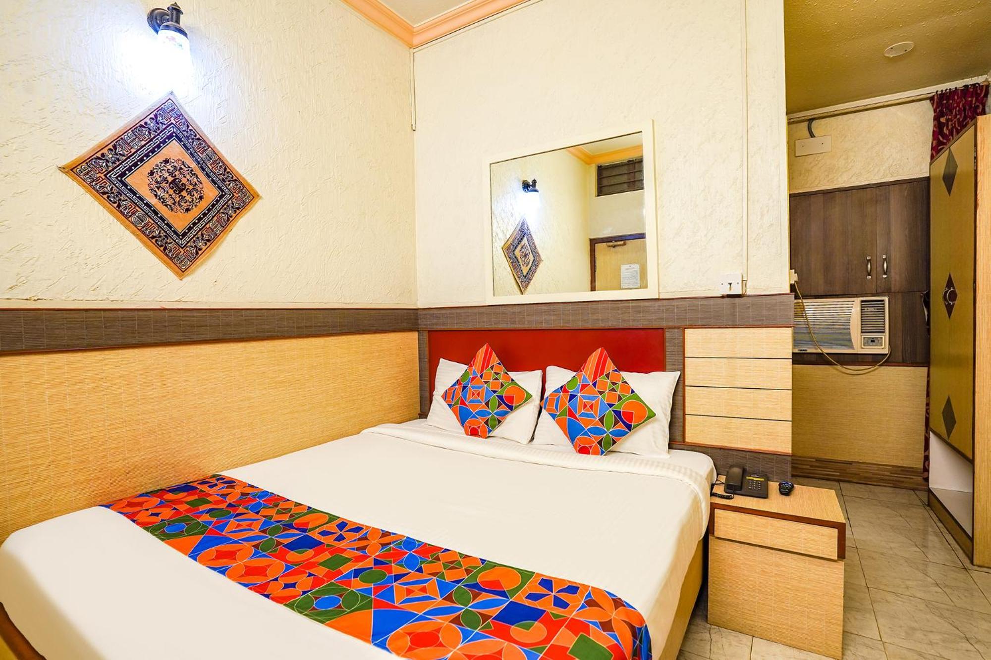 Hotel Lalbagh Gardenia Бангалор Экстерьер фото