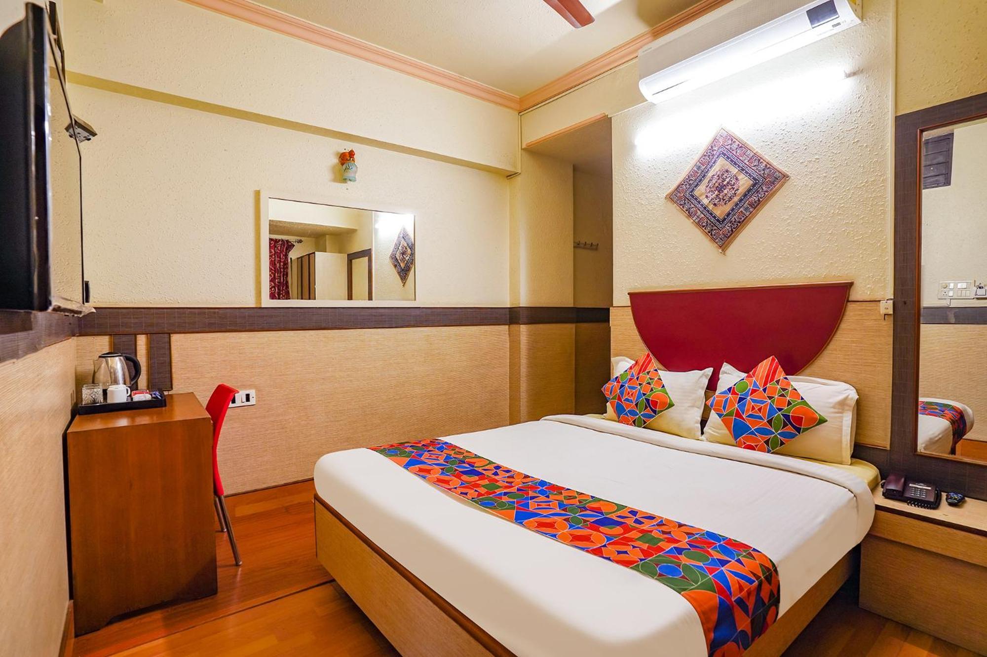 Hotel Lalbagh Gardenia Бангалор Экстерьер фото